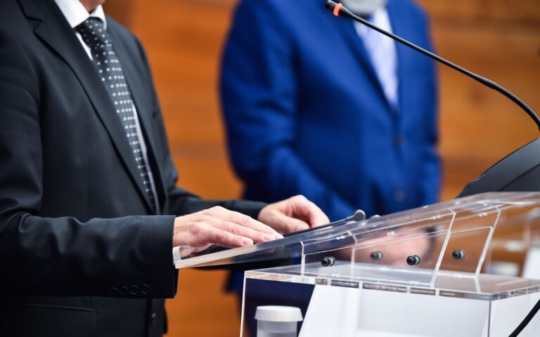 Diferença entre marketing político e marketing eleitoral